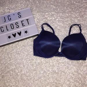 VS (38DD) Very Sexy “Push-Up”